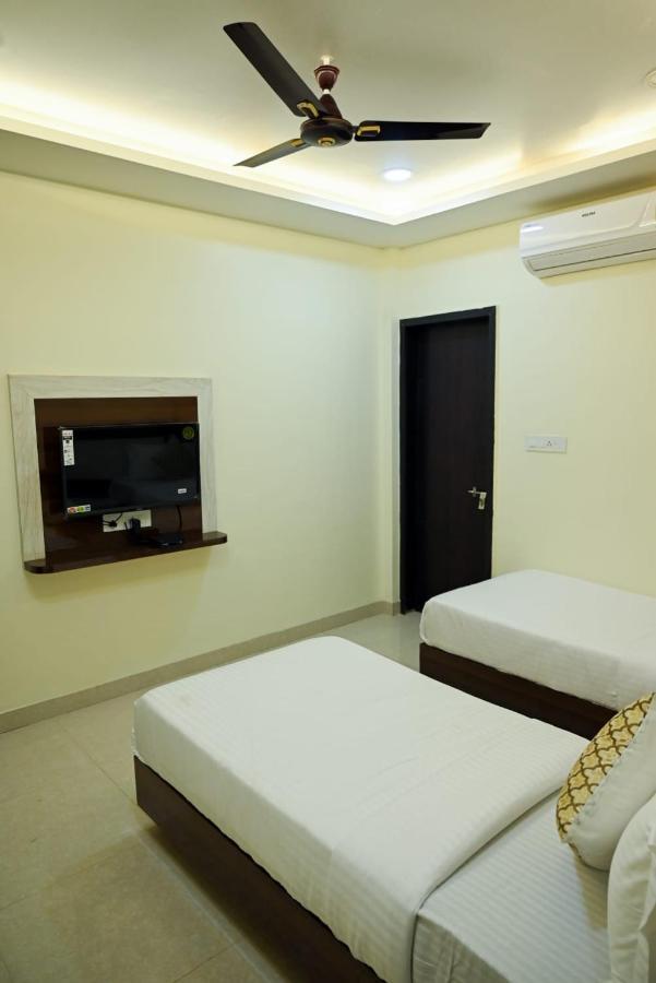 Hotel Golden Bliss Μποπάλ Εξωτερικό φωτογραφία